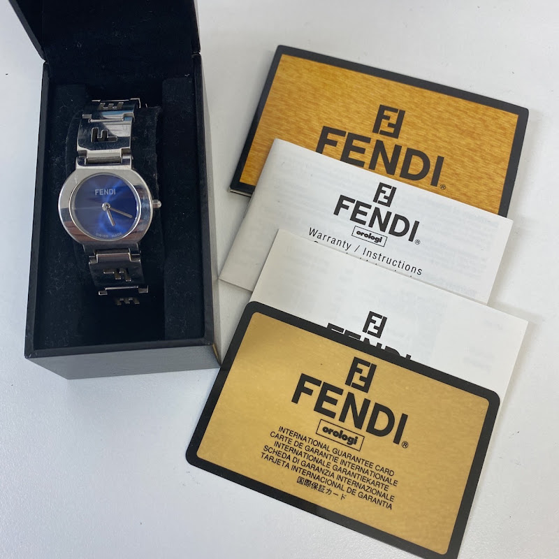 フェンディの腕時計をお買取り致しました。