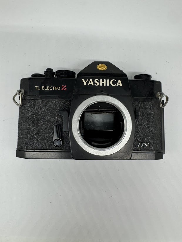 ヤシカのカメラをお買取り致しました!