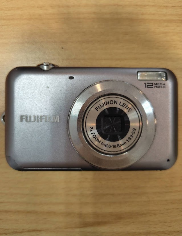FUJIFILMカメラ をお買取り致しました。