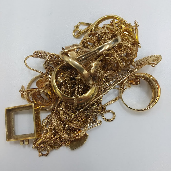 K18 貴金属 アクセサリーをお買取り致しました！