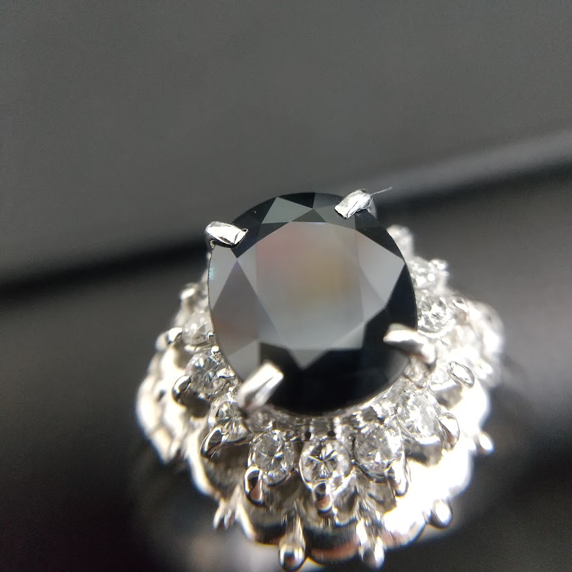 Pt900のジュエリーリングをお買取り致しました!