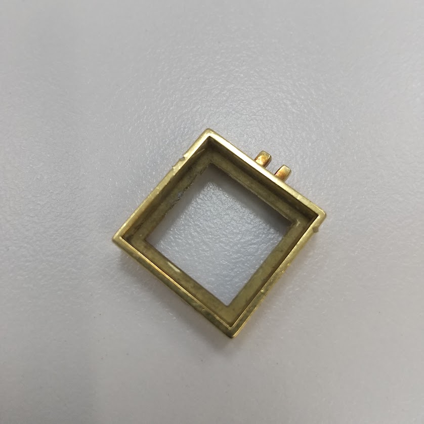 K18のトップをお買取り致しました。