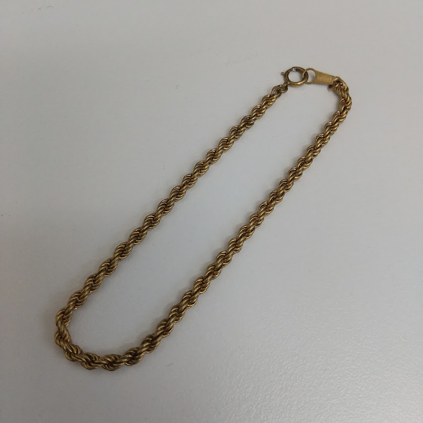 K18のブレスレットをお買取り致しました。