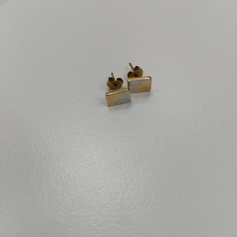 K18 Pt850のピアスをお買取り致しました!