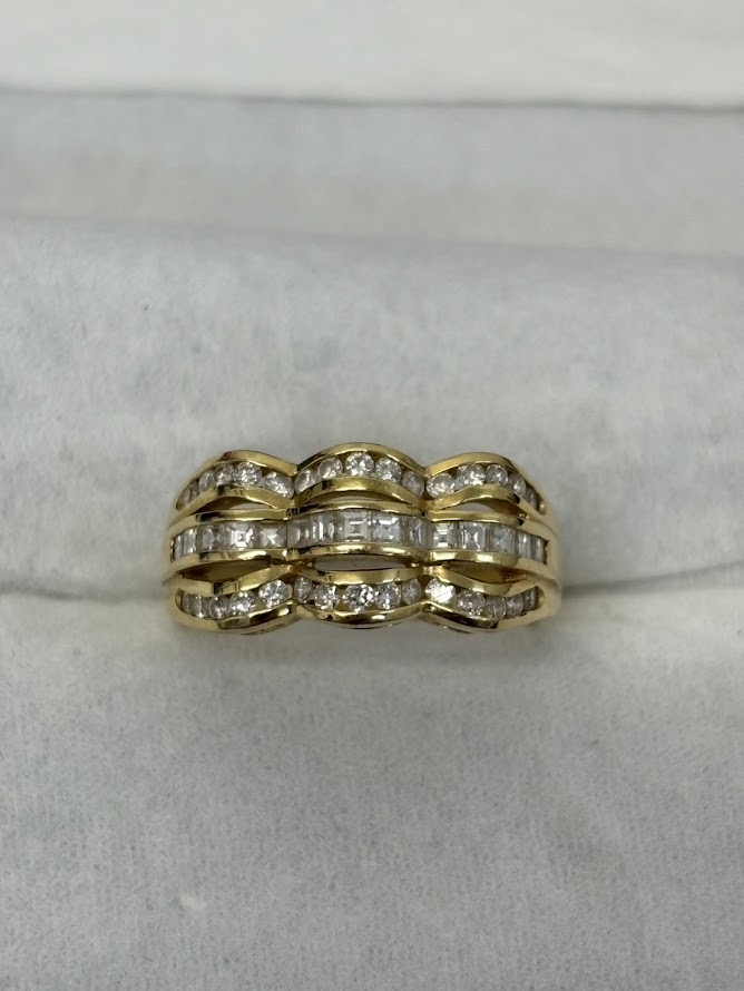 K18のダイヤモンド付きリングをお買取り致しました！