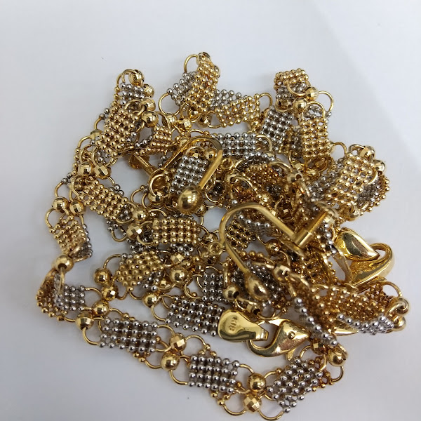 K18とPt850のコンビネックレスをお買取り致しました！