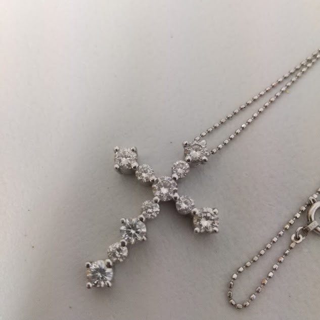 pt900のダイヤネックレスをお買取り致しました！