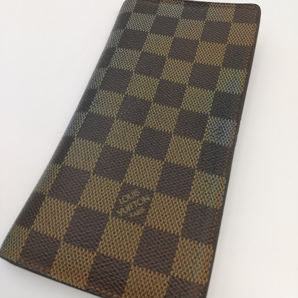 ルイヴィトンの財布をお買取り致しました！