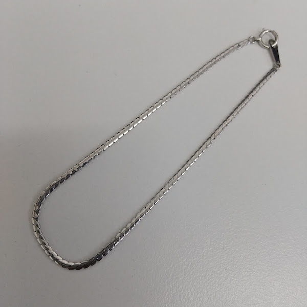 Pt900のネックレスをお買取り致しました！