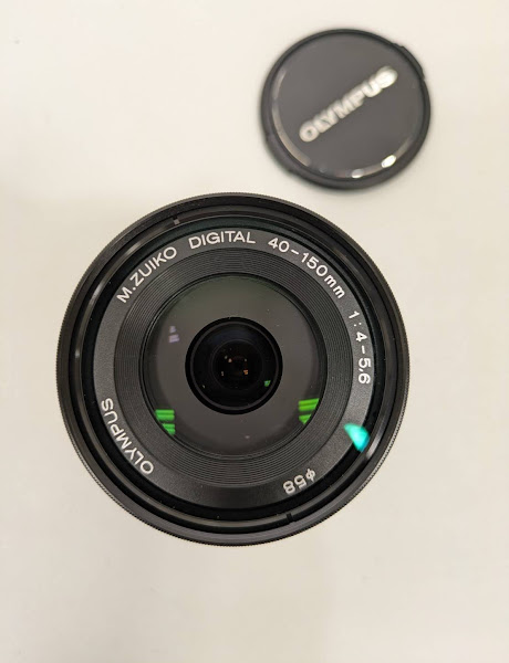 オリンパスのレンズをお買取り致しました。