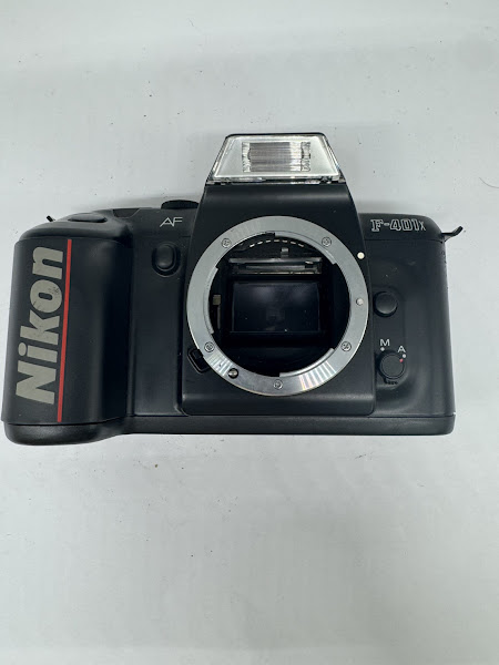 ニコンのカメラをお買取り致しました。