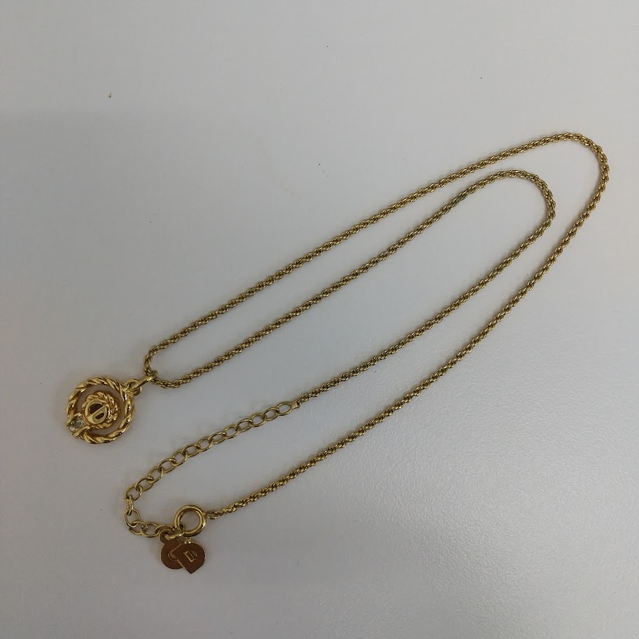 ディオールのネックレスをお買取り致しました。