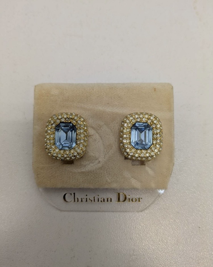 クリスチャンディオールのイヤリングセットをお買取り致しました！