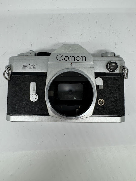 キャノンのカメラをお買取り致しました！