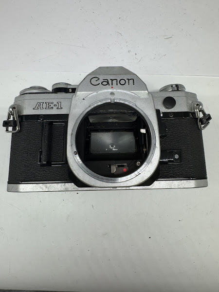 キャノンのカメラをお買取り致しました！