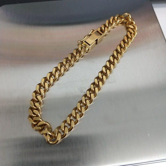 K18のブレスレットをお買取り致しました！